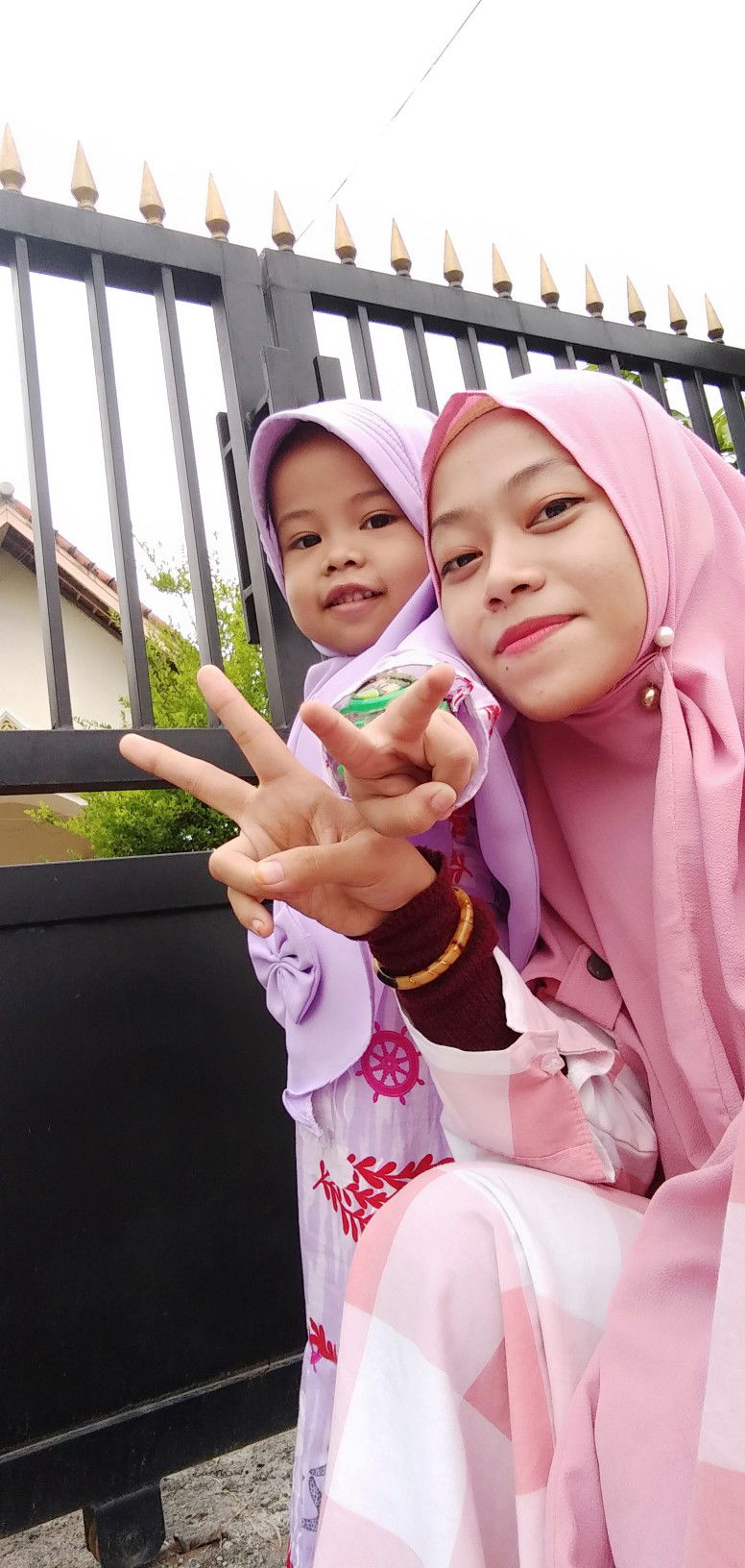 SITI NUER AINI profile icon