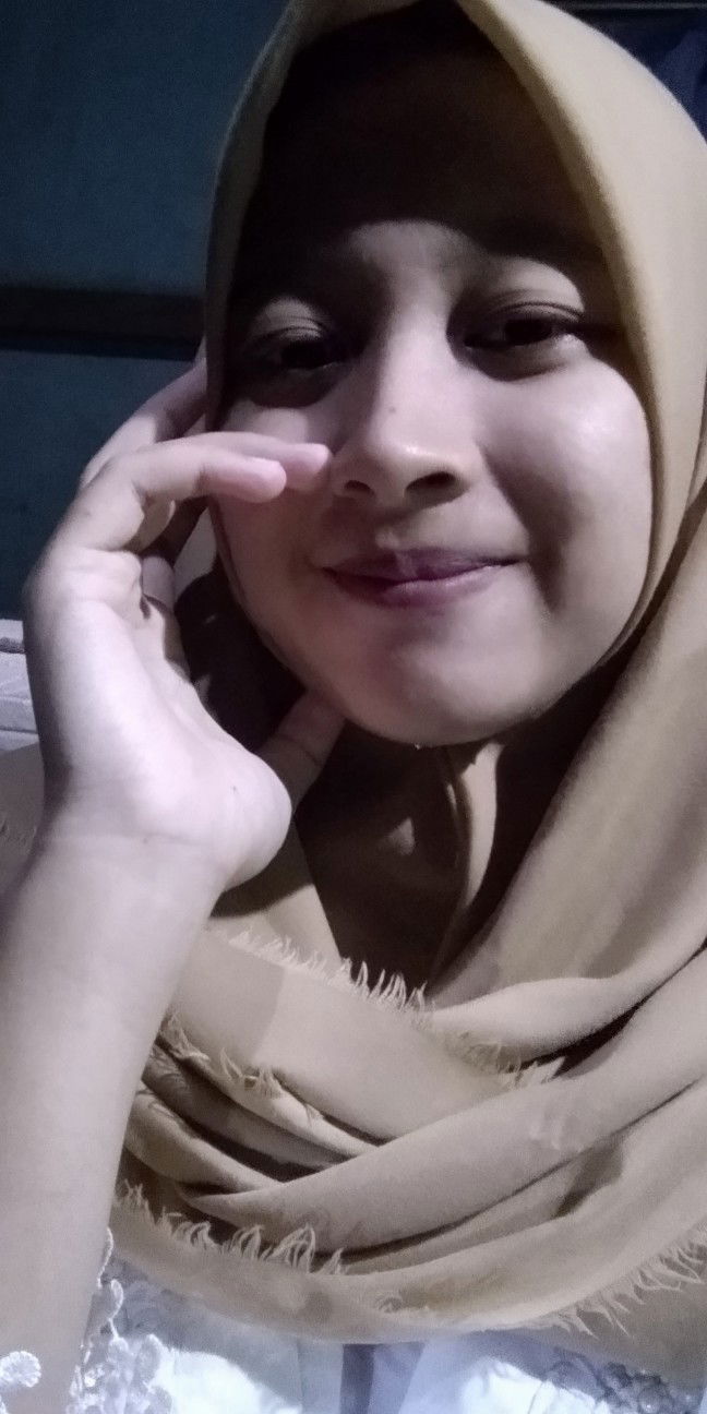 Nola Safitri profile icon