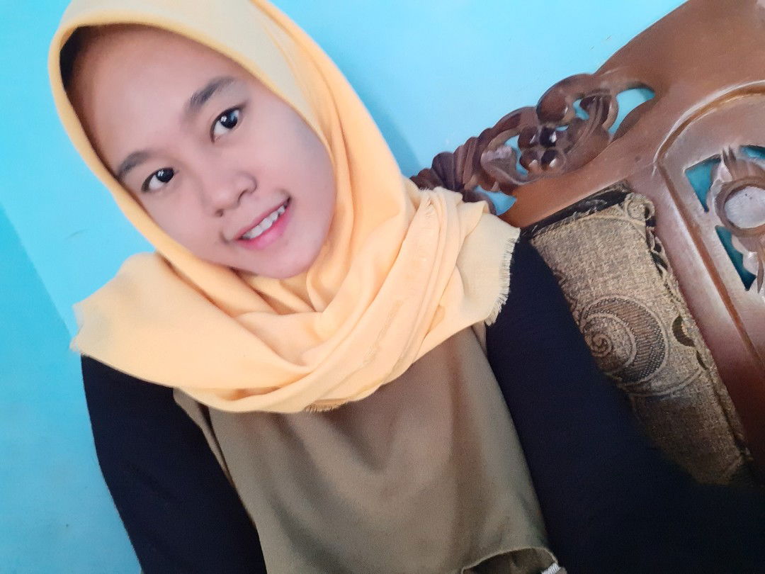 widi astuti profile icon