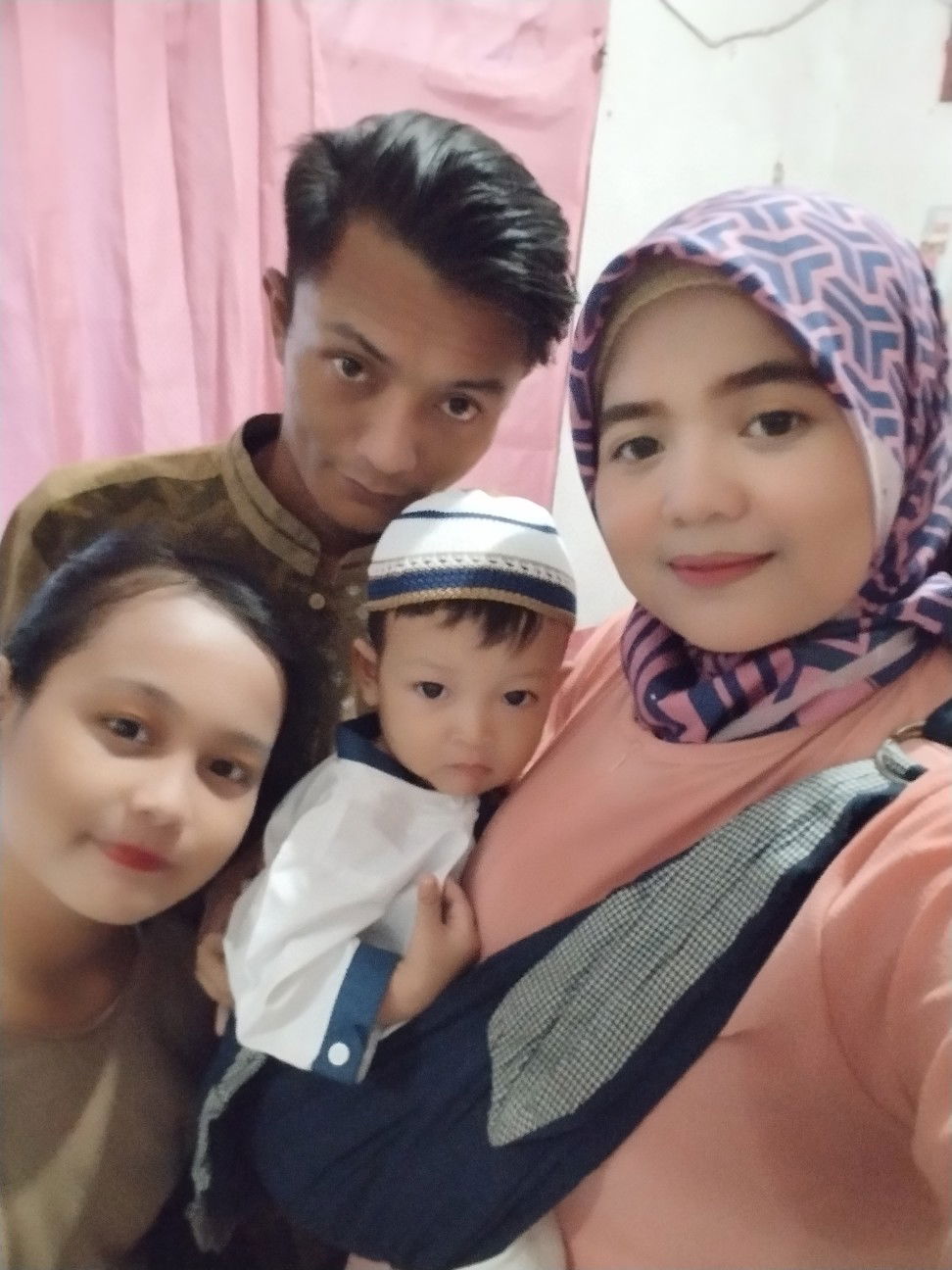 Renni kaputri profile icon