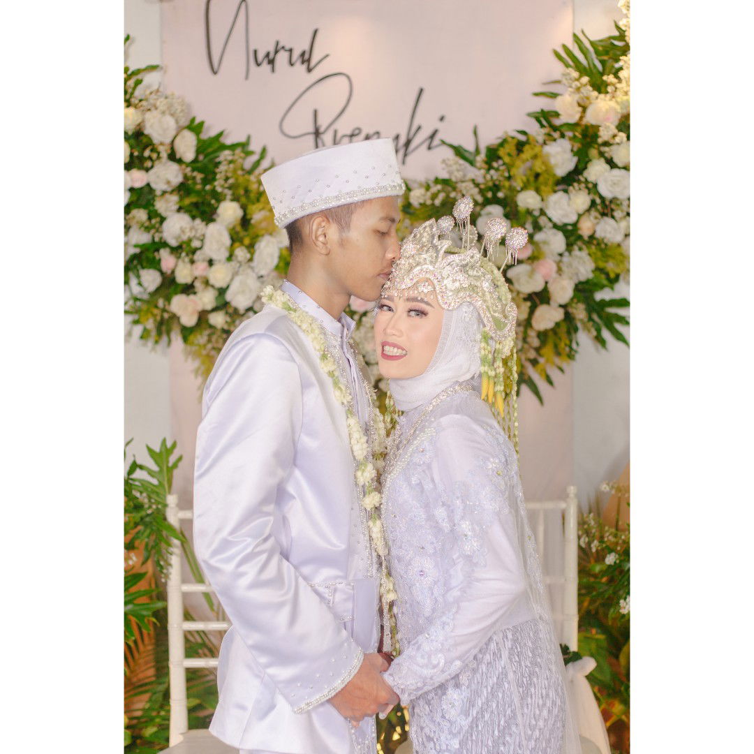 nur aini profile icon