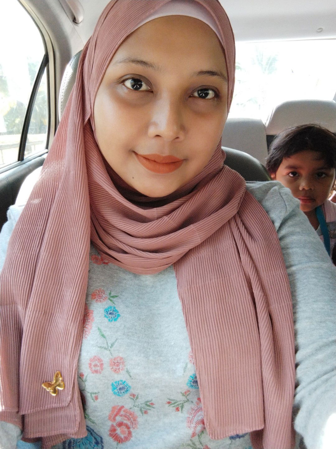 Nur Shafika profile icon