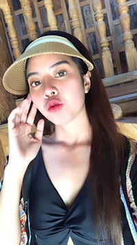 Meen butsarat profile icon