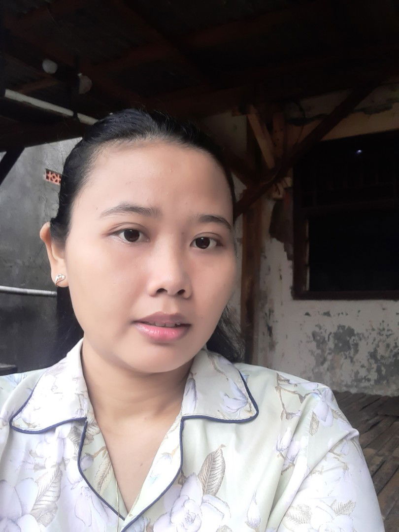 solikhatun profile icon