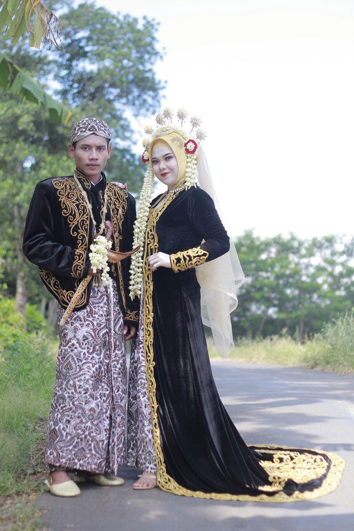 Luluk Atul Ilmiati profile icon