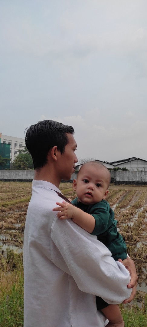 reni susilowati profile icon