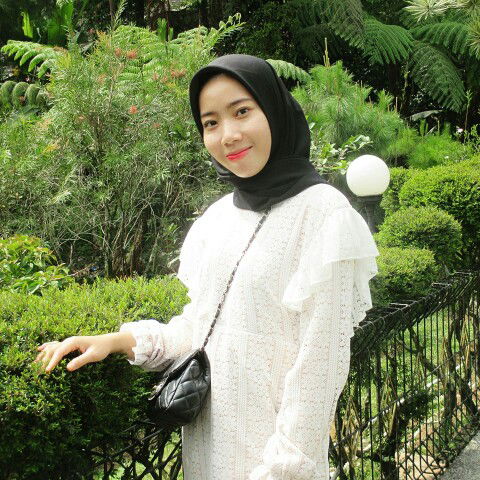 Feny Apriani profile icon