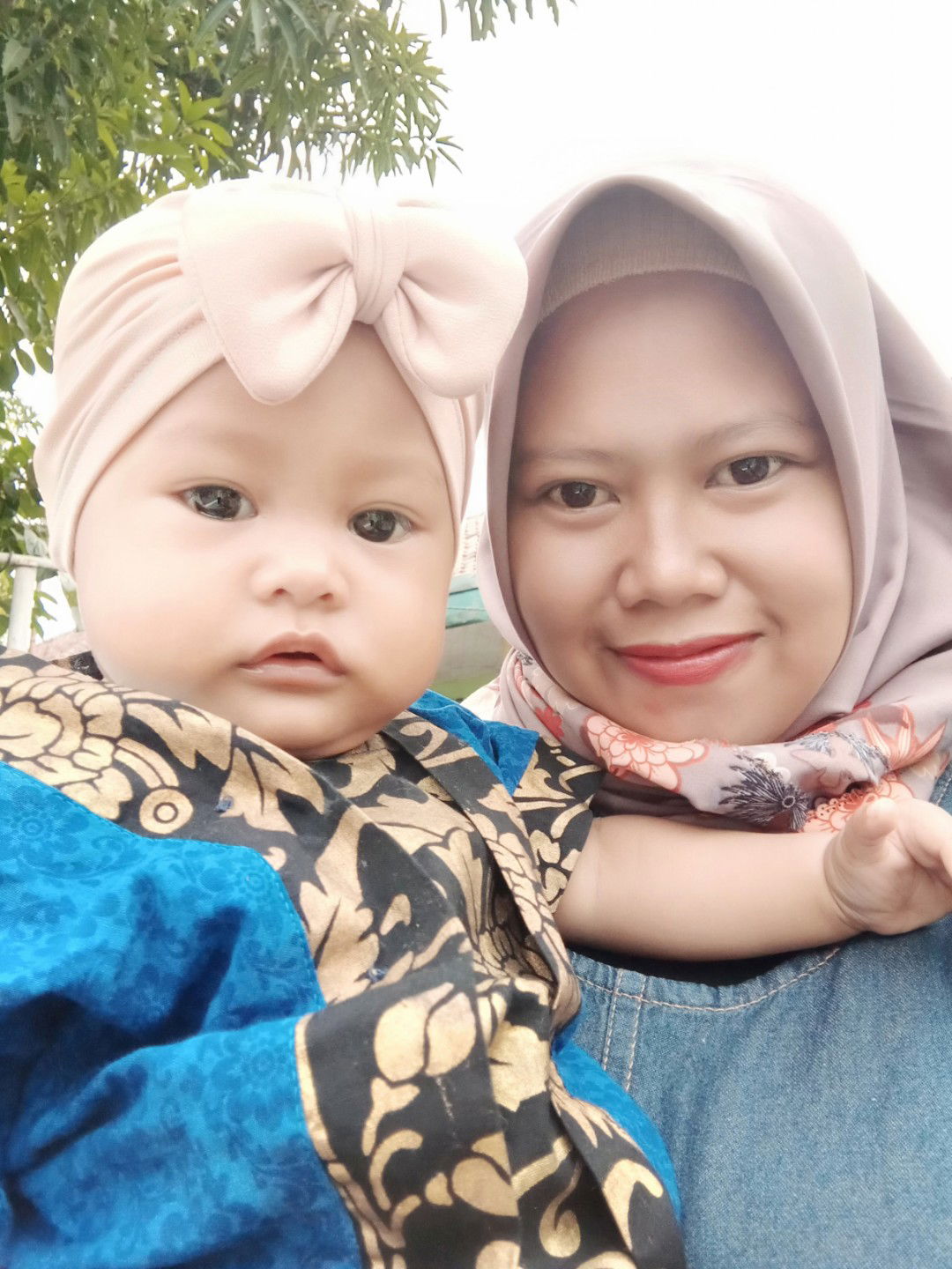 siti maemunah profile icon