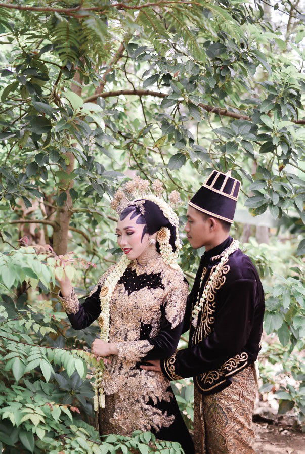 Silvi Rahayu profile icon