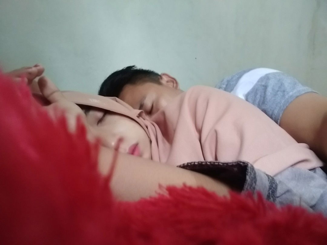 Leni Tasari profile icon