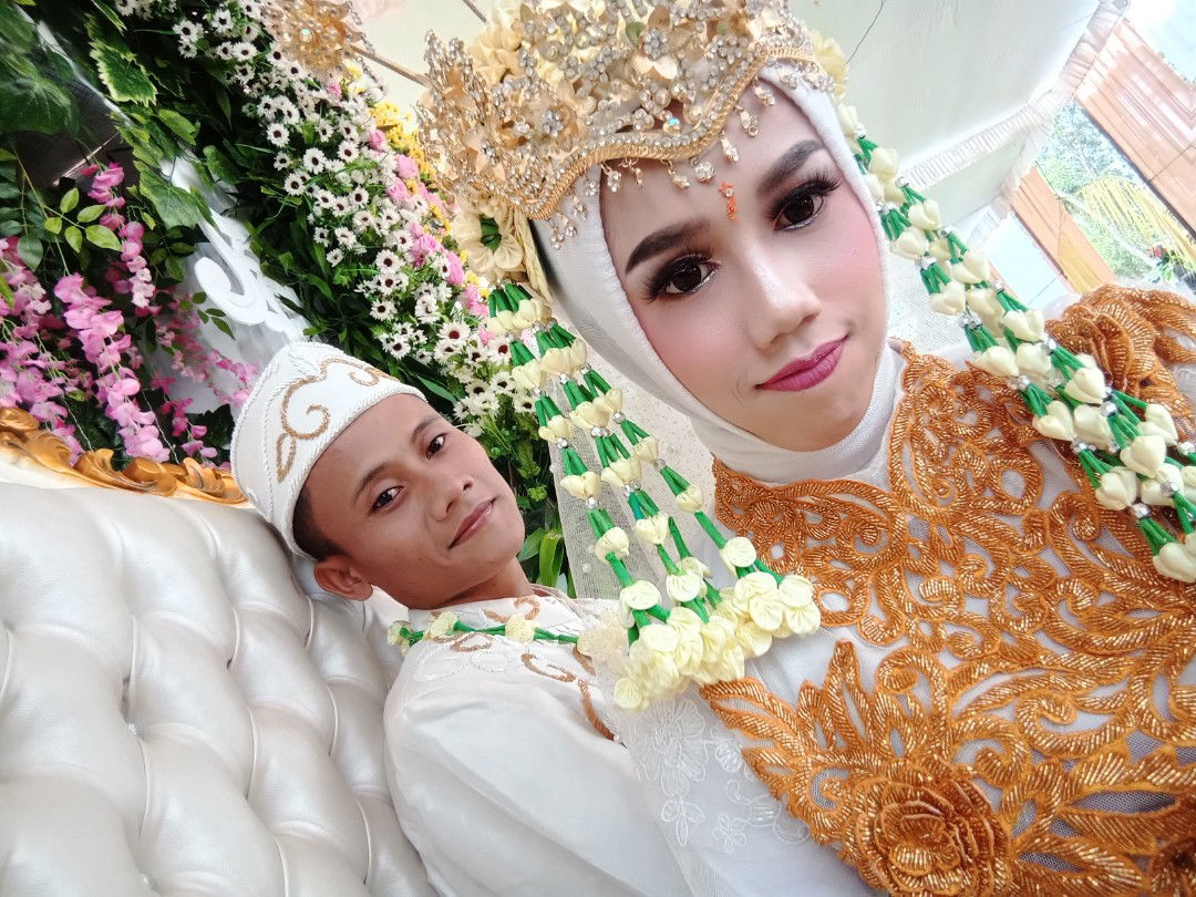 Linda Saputri profile icon