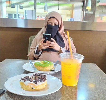 Annisa Larasati profile icon