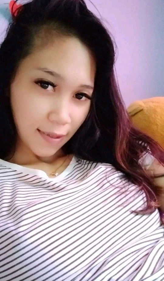 Nury puspitasari profile icon