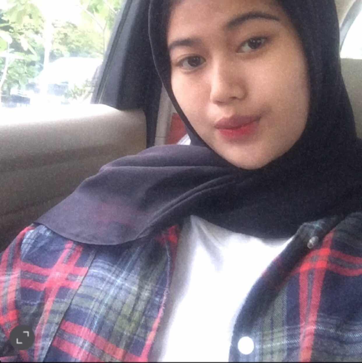 annisaluthfia profile icon