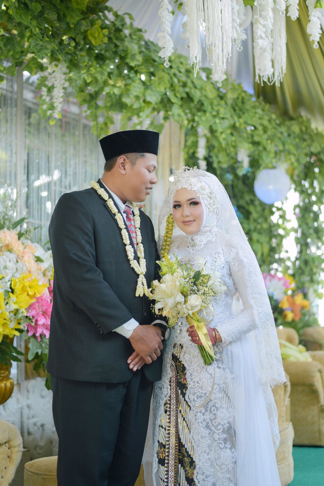 Yeni Kusnia profile icon