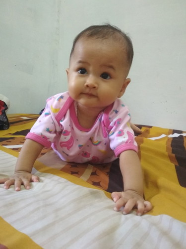 bayi 9 bulan
