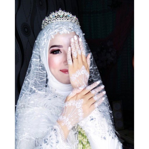 vivi fauzyah profile icon