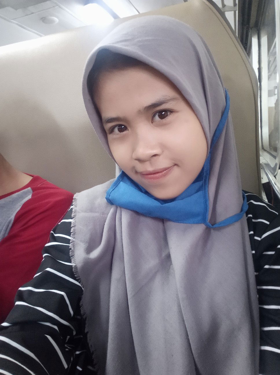 silvia ningsih profile icon