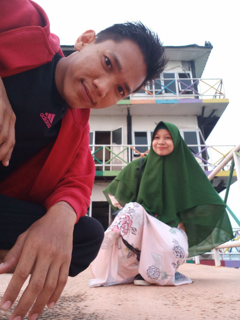 Devi Anggraini profile icon