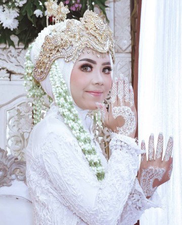 Nuryati profile icon