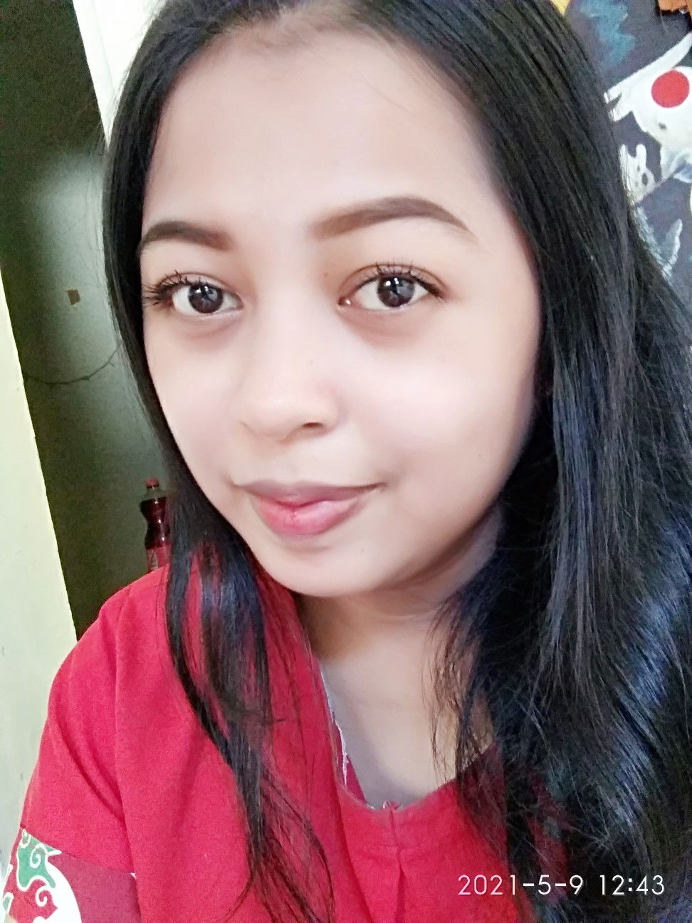 yulianty profile icon