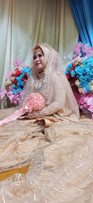 Afriyanti A Kadu profile icon