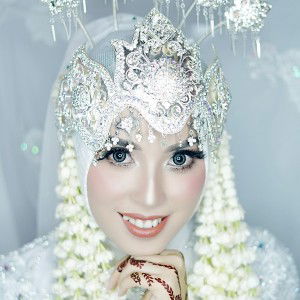 Veni Anggraini profile icon