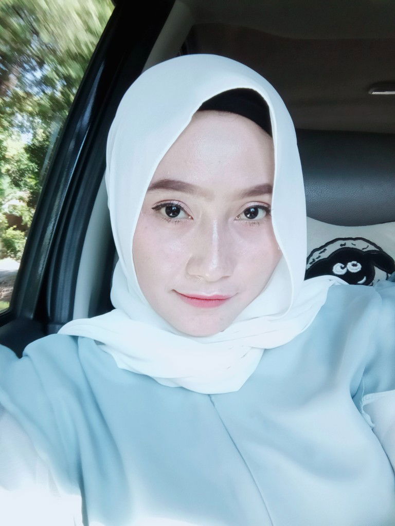 liza ardinsya profile icon