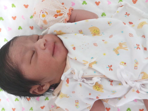 แตกแล้วจ้า คิดว่าจะออกเองแต่กลับได้ผ่า