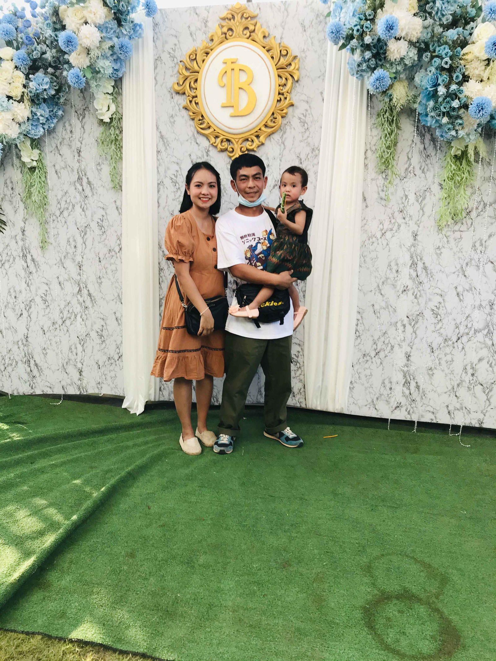 Apinan Chanhan profile icon