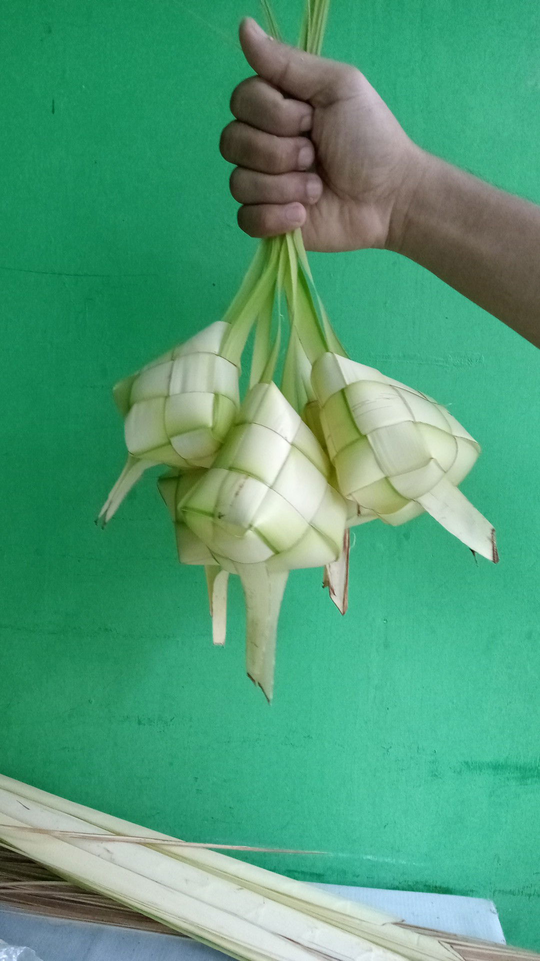 Yulia Cahya Prtw profile icon