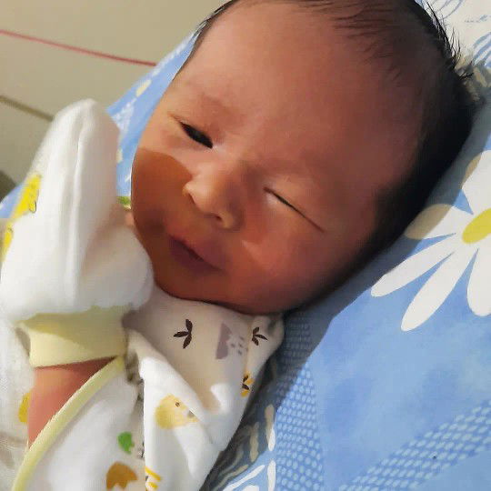 Nur ainiah profile icon