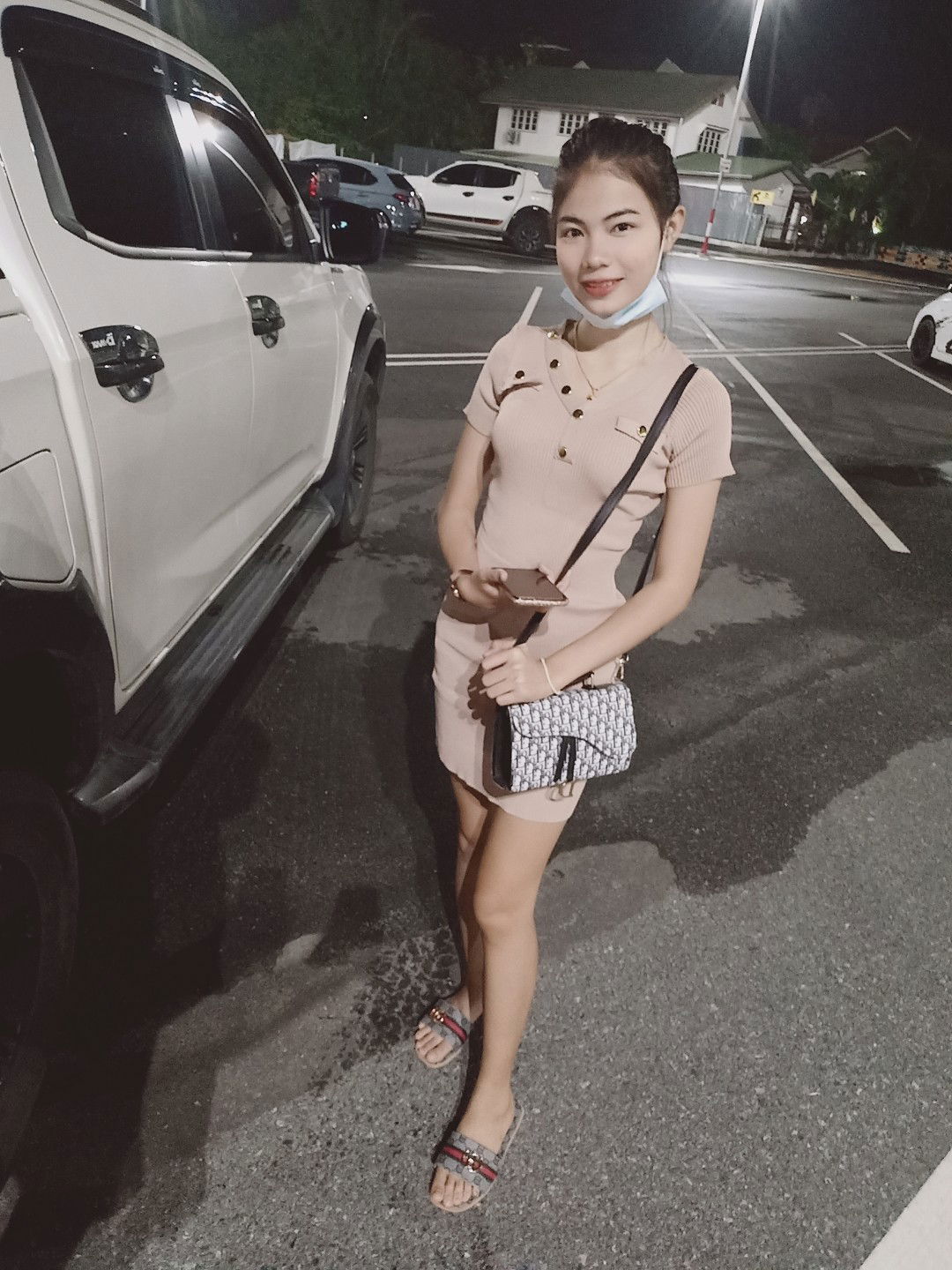 teerada pongsura profile icon