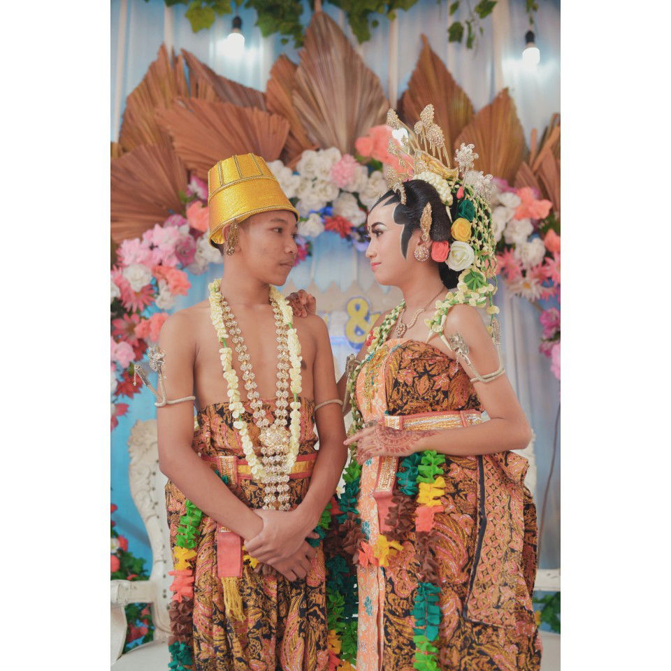 Sofiyanti profile icon