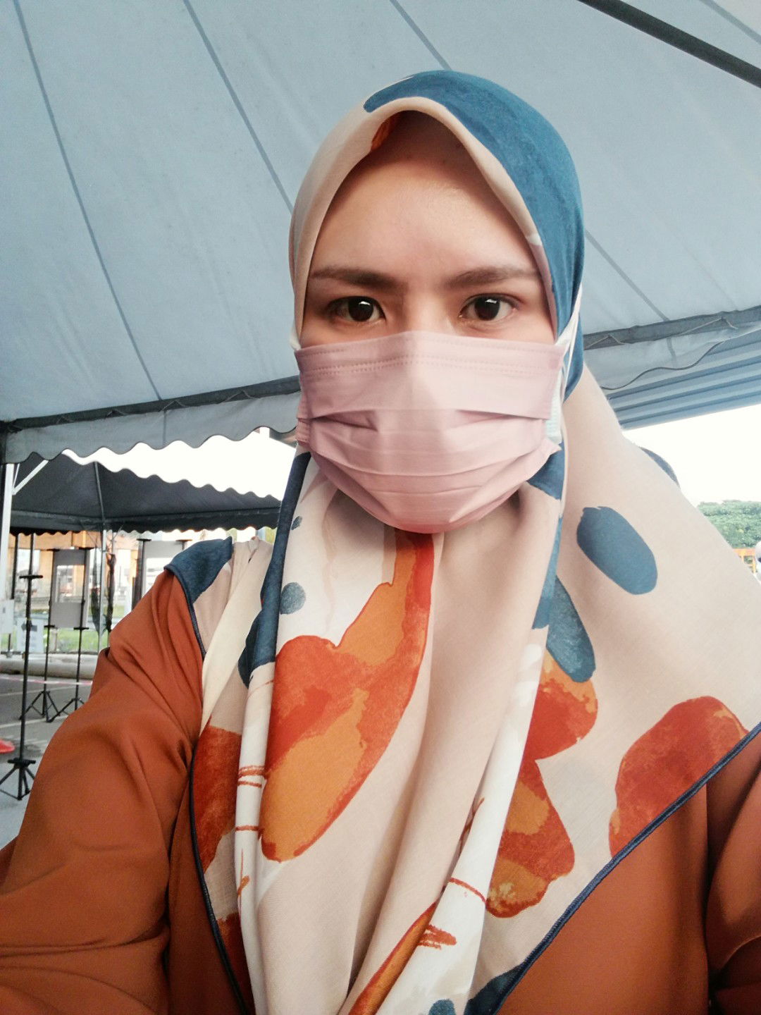 Izza Hira Abdullah profile icon