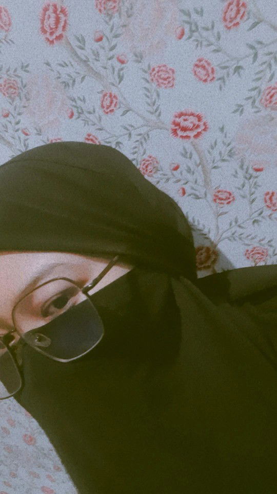 Reni Aini profile icon