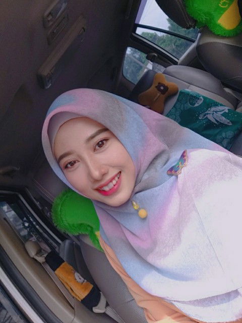 Vicha Ariana profile icon