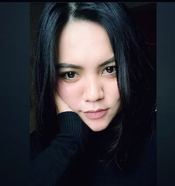 Dina Rompis profile icon