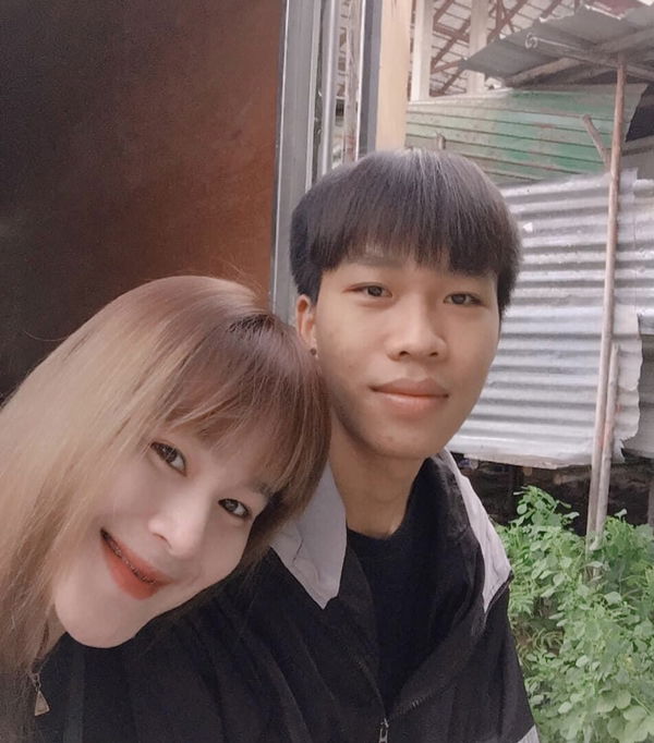 Pornthip Maneepaht profile icon