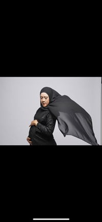 Dwi Riza profile icon