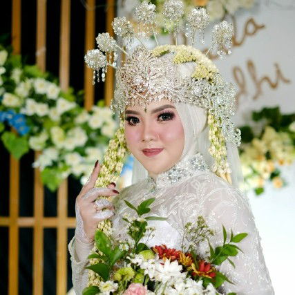 Lalaa13 Lalaa profile icon