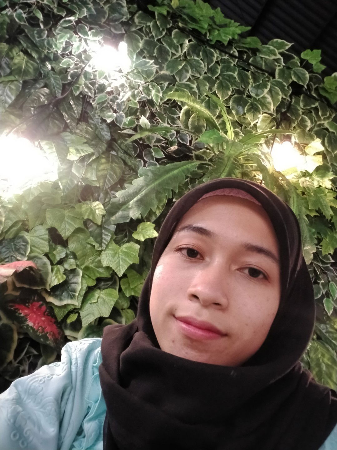 Dede Iyuslia profile icon