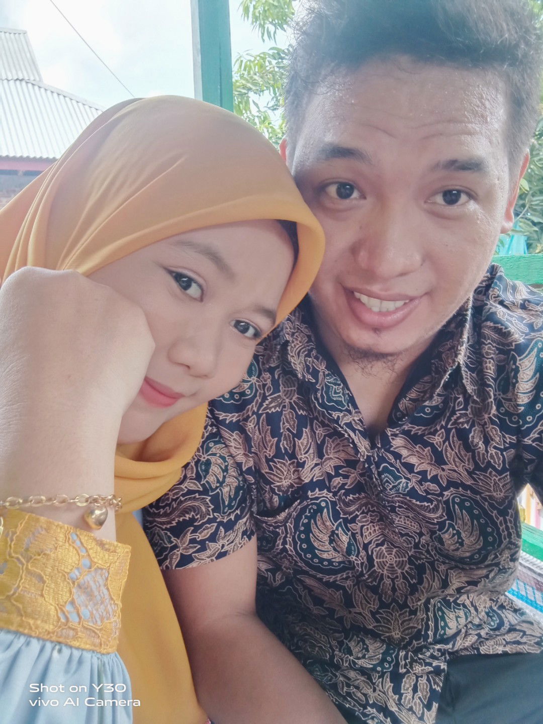 Rahmatia Ascar profile icon