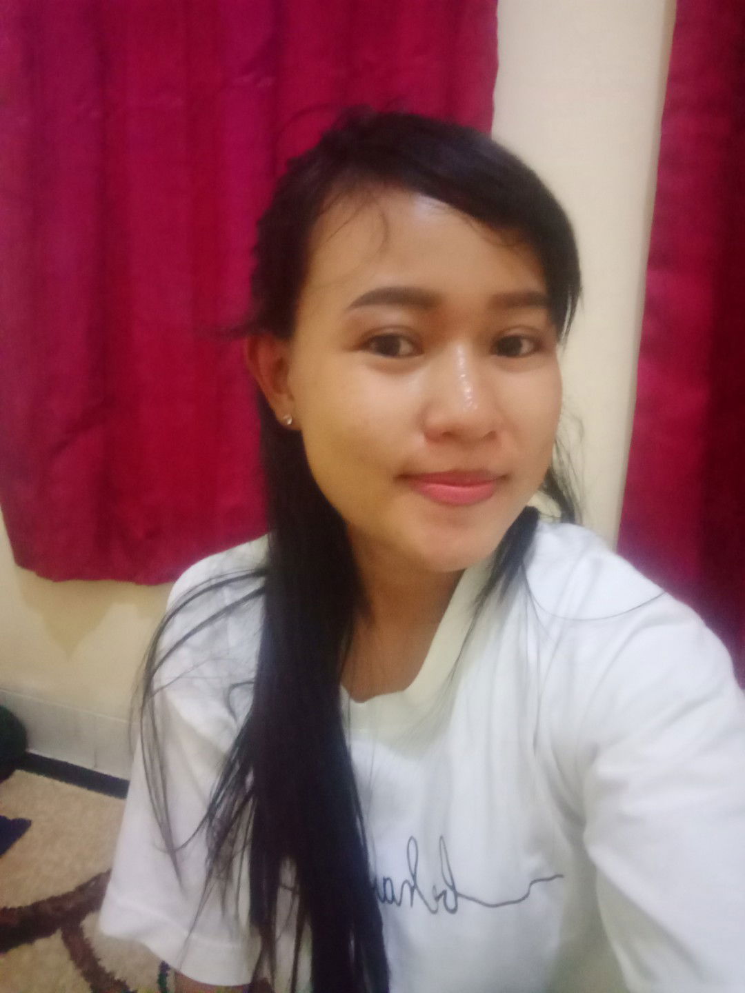 Noni Indah Irawati profile icon