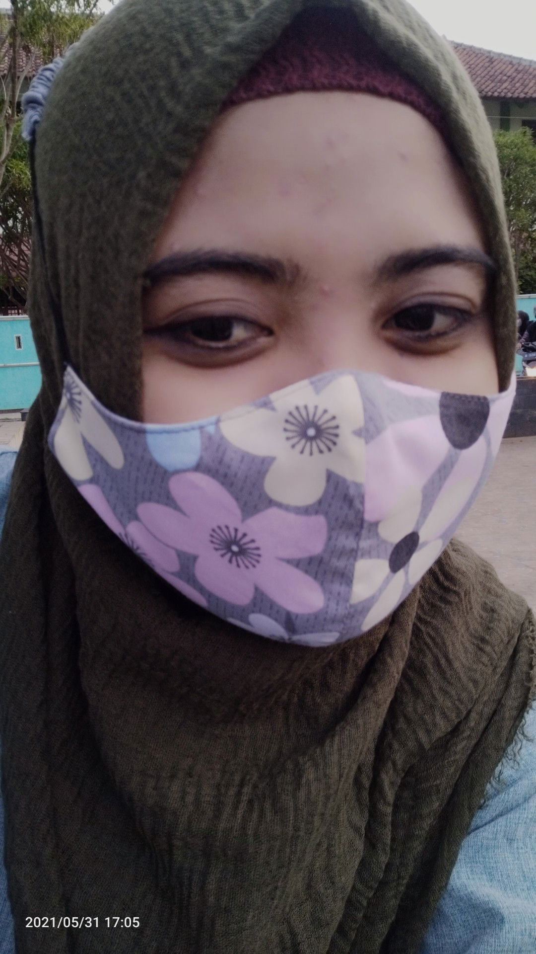 khikmatul khoeriyah profile icon