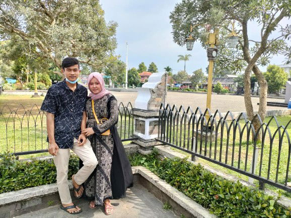 Rusniirianti profile icon