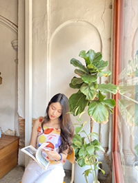 May May profile icon