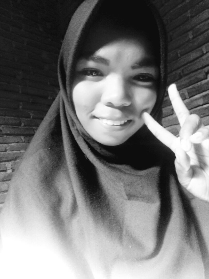 sukmawaty profile icon