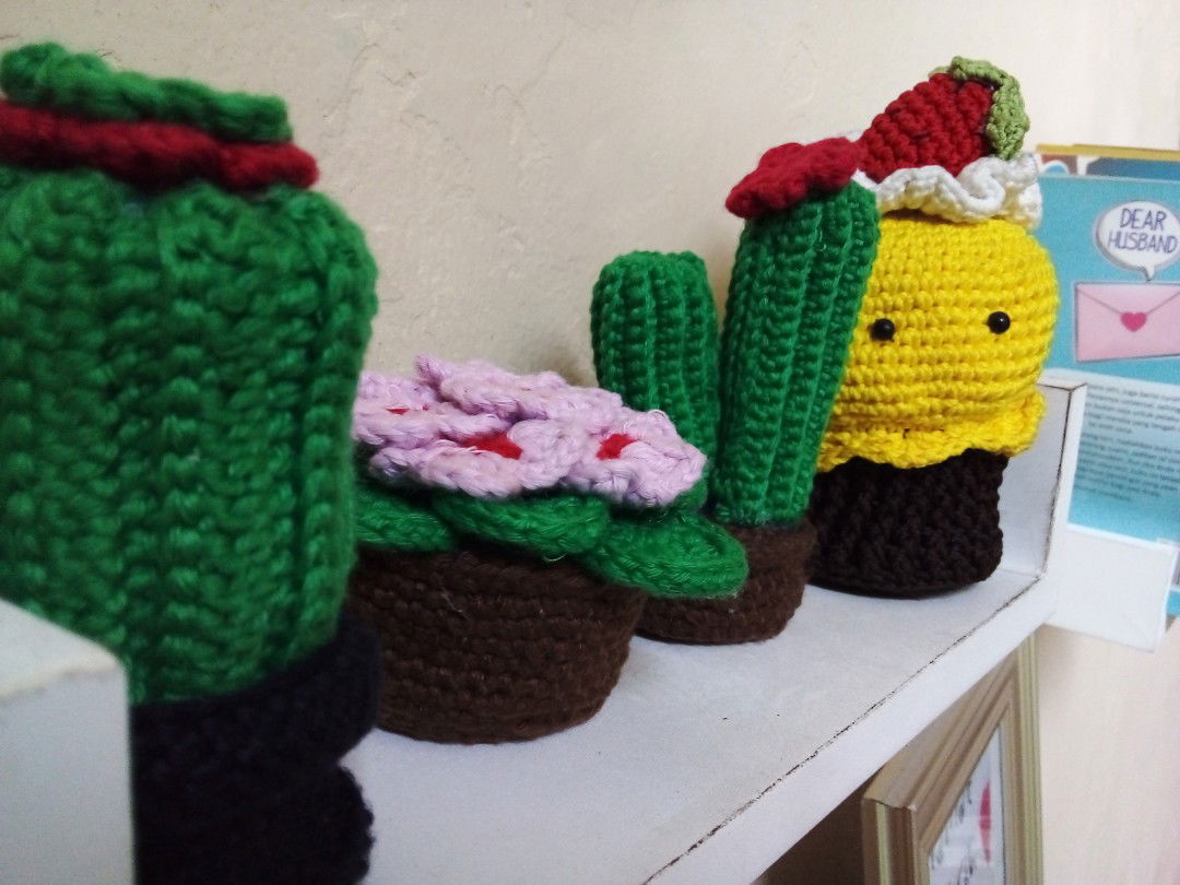 Ineu Handayani profile icon