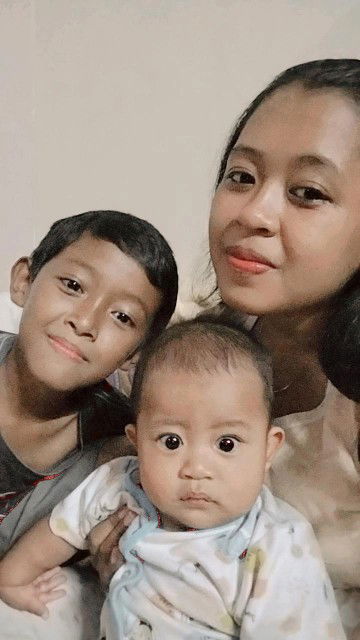 Yulia Ningsih profile icon